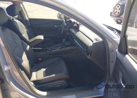 2025 Honda Accord Hybrid Ex-L z USA, uszkodzony, nr VIN 1HGCY2F67SA001061